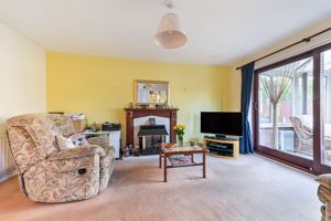 Lounge- click for photo gallery